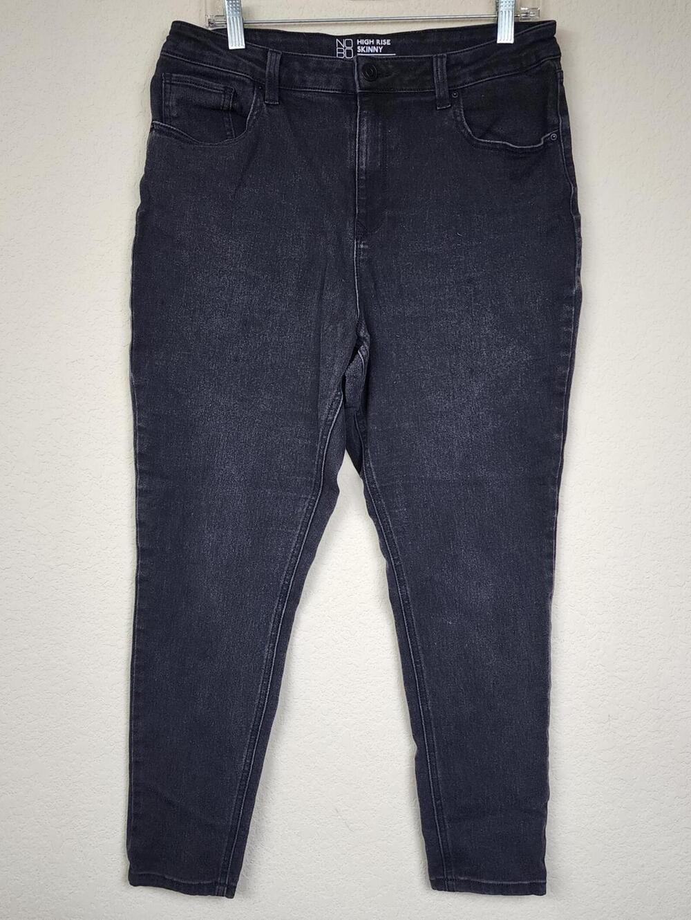 No Boundaries High Rise Skinny Jeans Size 17 Black